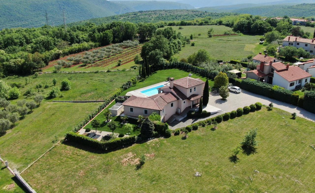 Villa Labin In Zartinj - Luxury Privacy Heated Pool With Auto Cover Екстер'єр фото