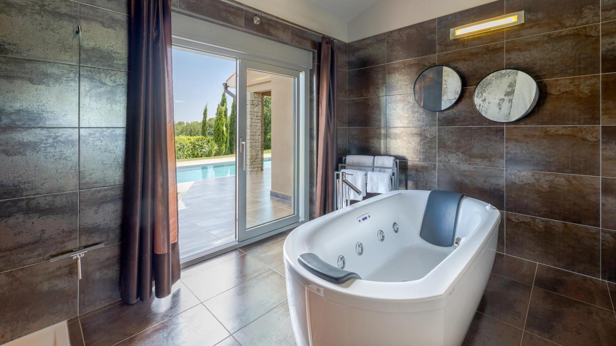 Villa Labin In Zartinj - Luxury Privacy Heated Pool With Auto Cover Екстер'єр фото